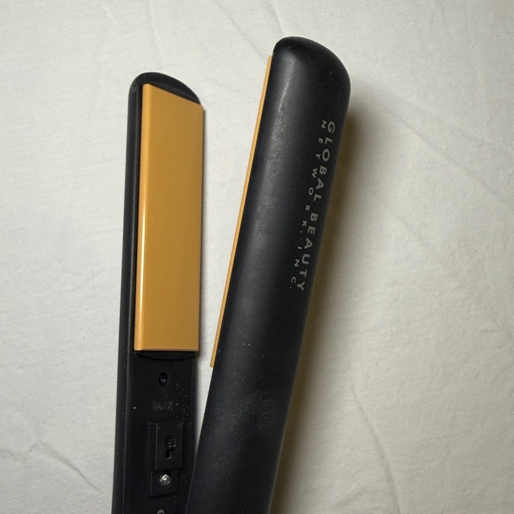 CHI 1 Inch Original Ceramic Hairstyling Straightening Iron EUC - Picture 7 of 7